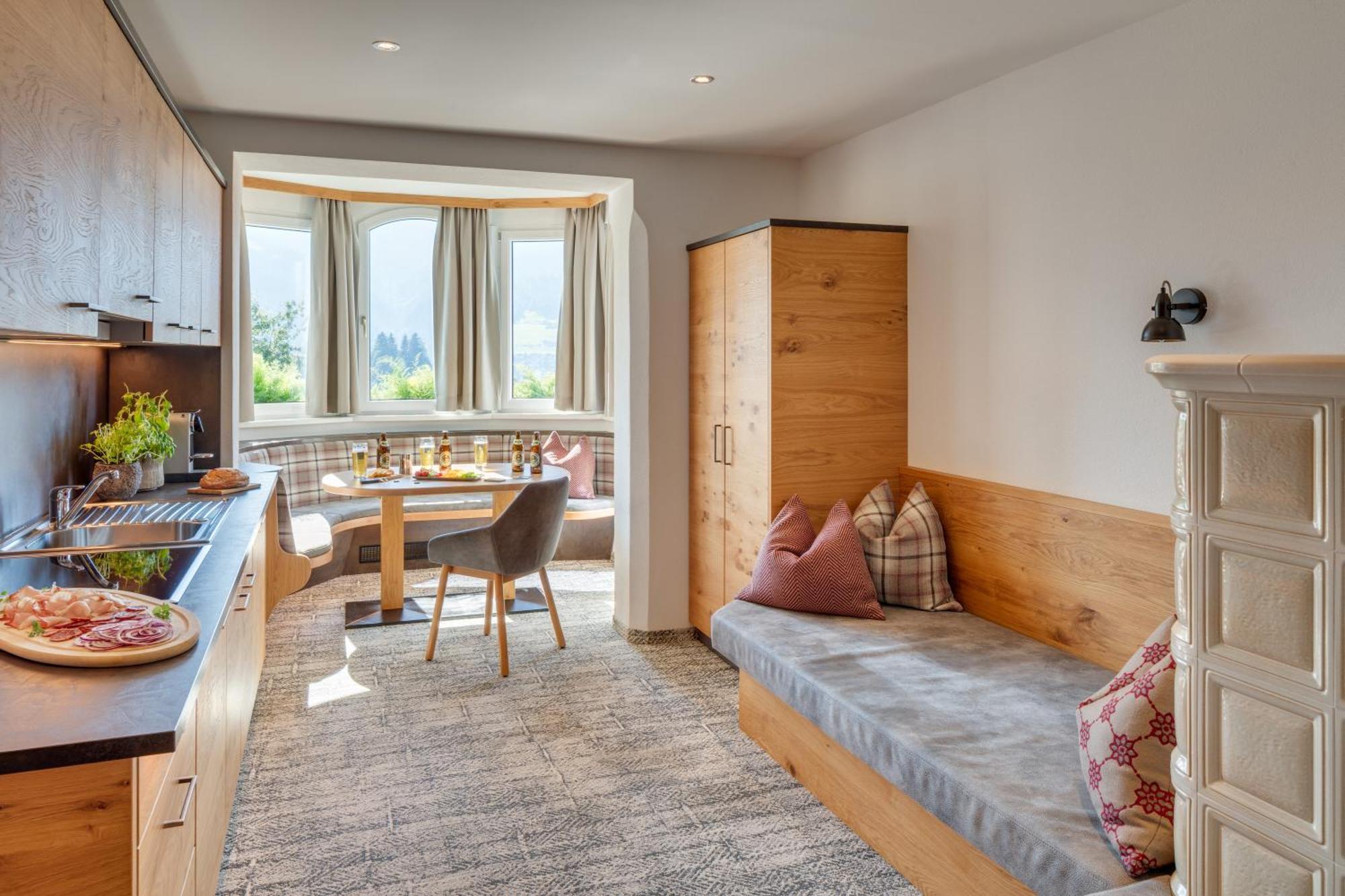 Apparthotel Talhof, Restaurant, Pool Und Spa 오버라우 외부 사진