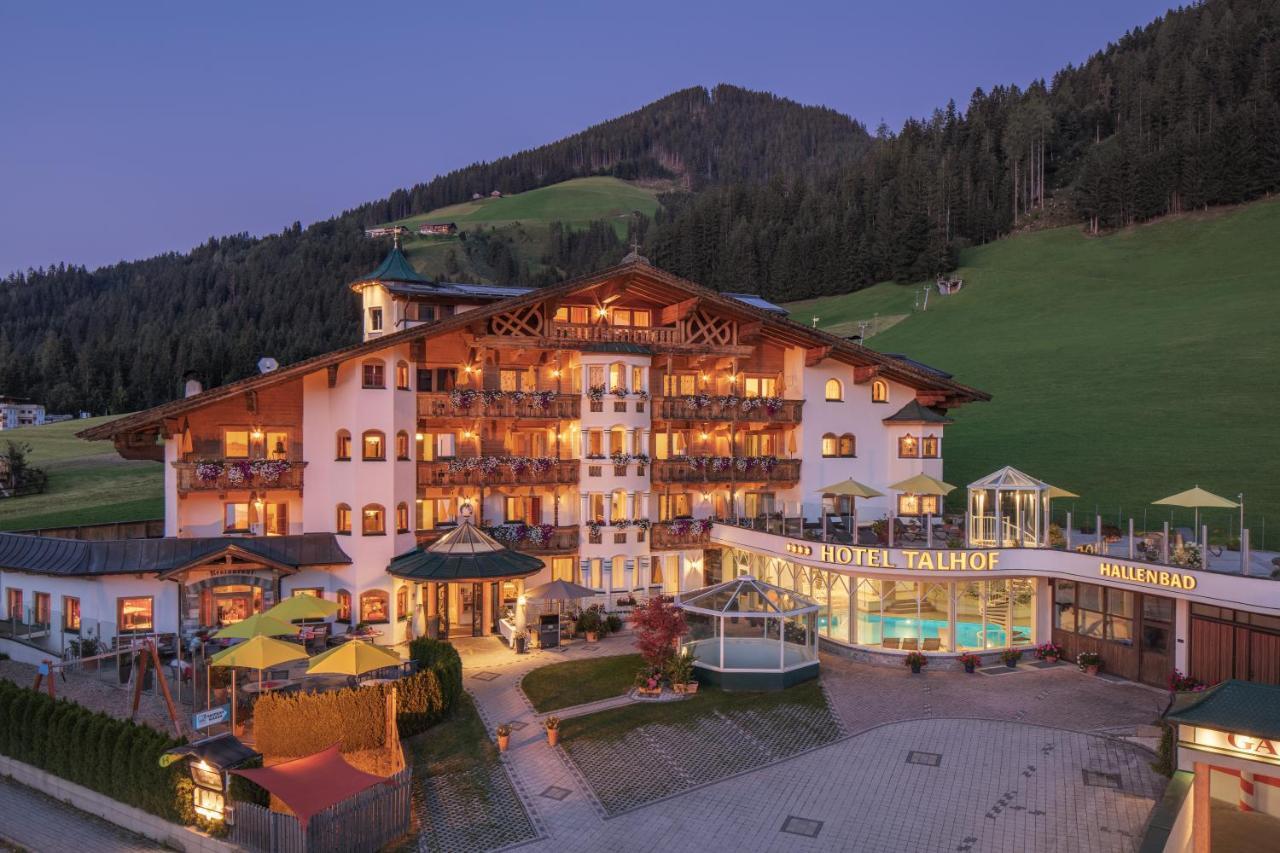 Apparthotel Talhof, Restaurant, Pool Und Spa 오버라우 외부 사진